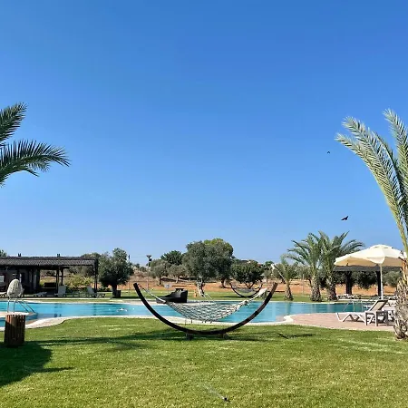 Blue Retreat By The Sea Апартаменты Фамагуста