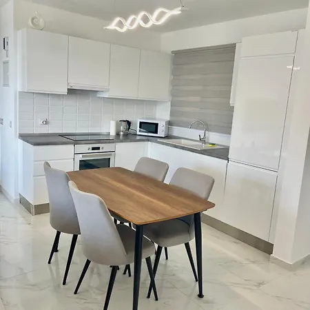 Blue Retreat By The Sea Апартаменты