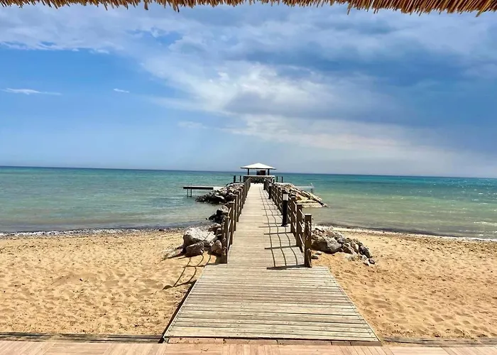Blue Retreat By The Sea Famagusta (Northern Cyprus)